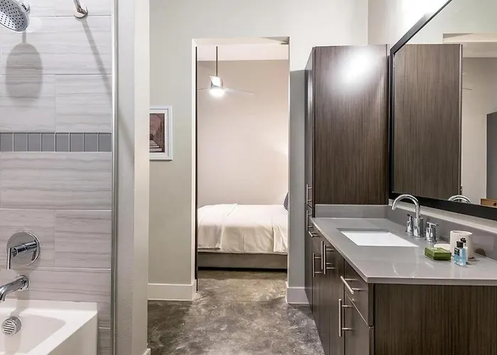 Landing - Modern With Amazing Amenities Appartement Fort Worth