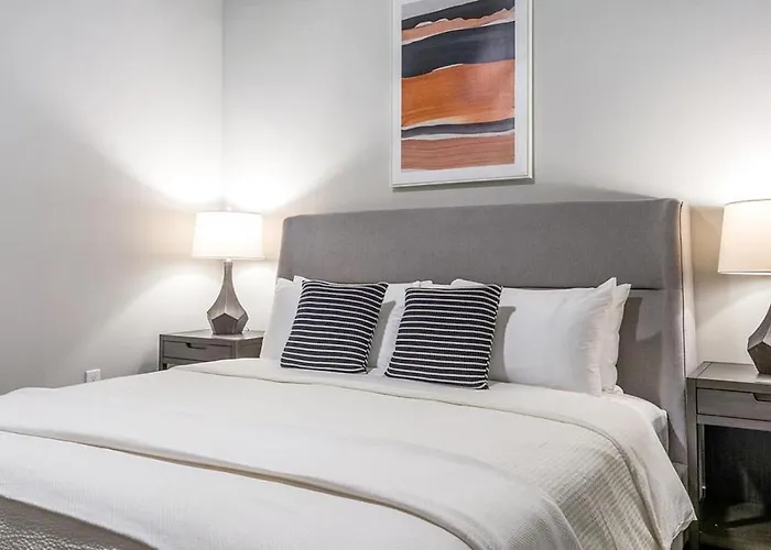 Landing - Modern With Amazing Amenities Fort Worth